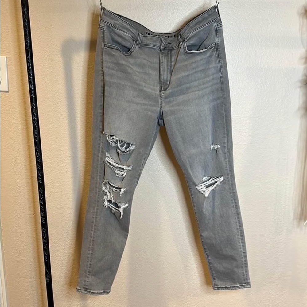 AE Next Level Ripped High Waisted Jegging Size 12 short